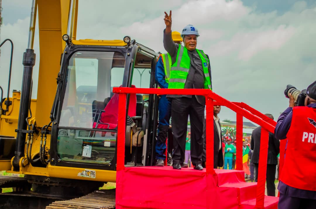 Infrastructures : Brazzaville sera reliée à Bangui par route d&rsquo;ici quatre ans.